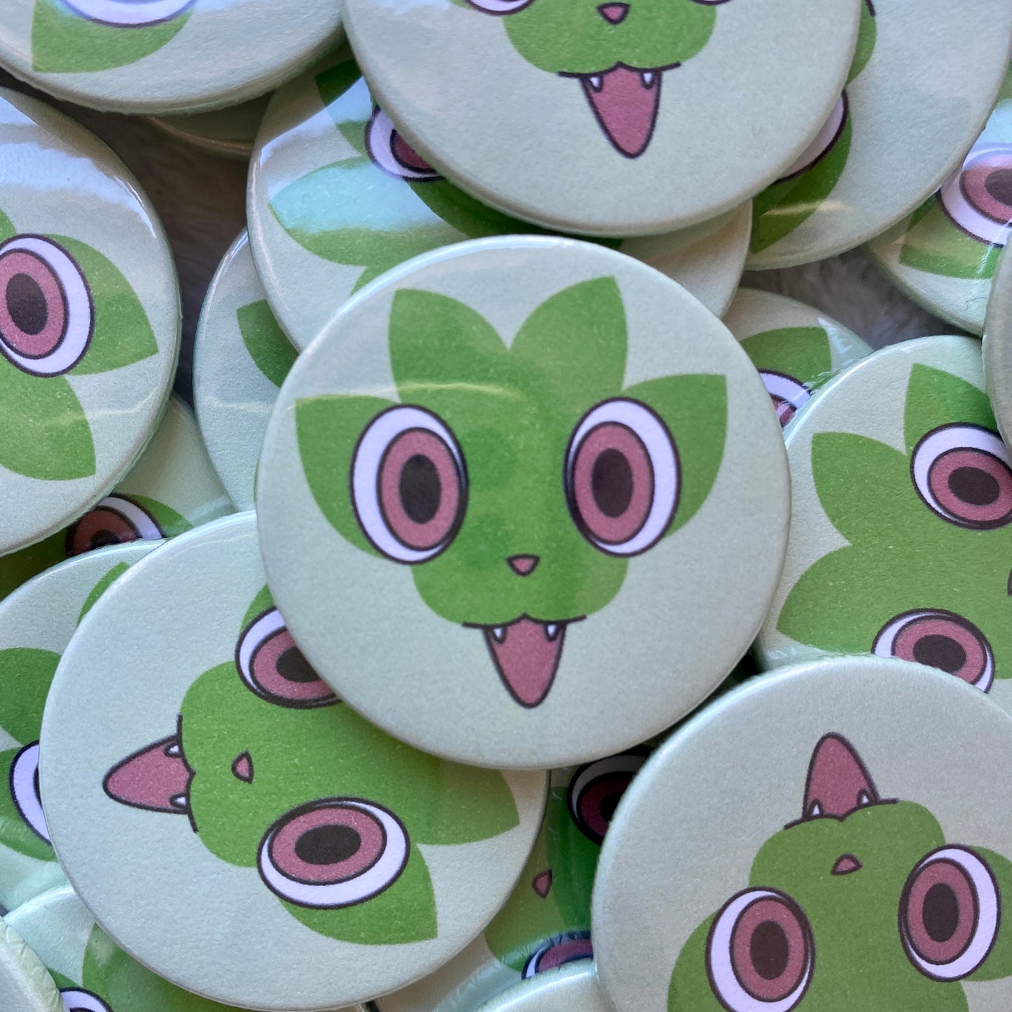 Sprigatito Badge 38mm