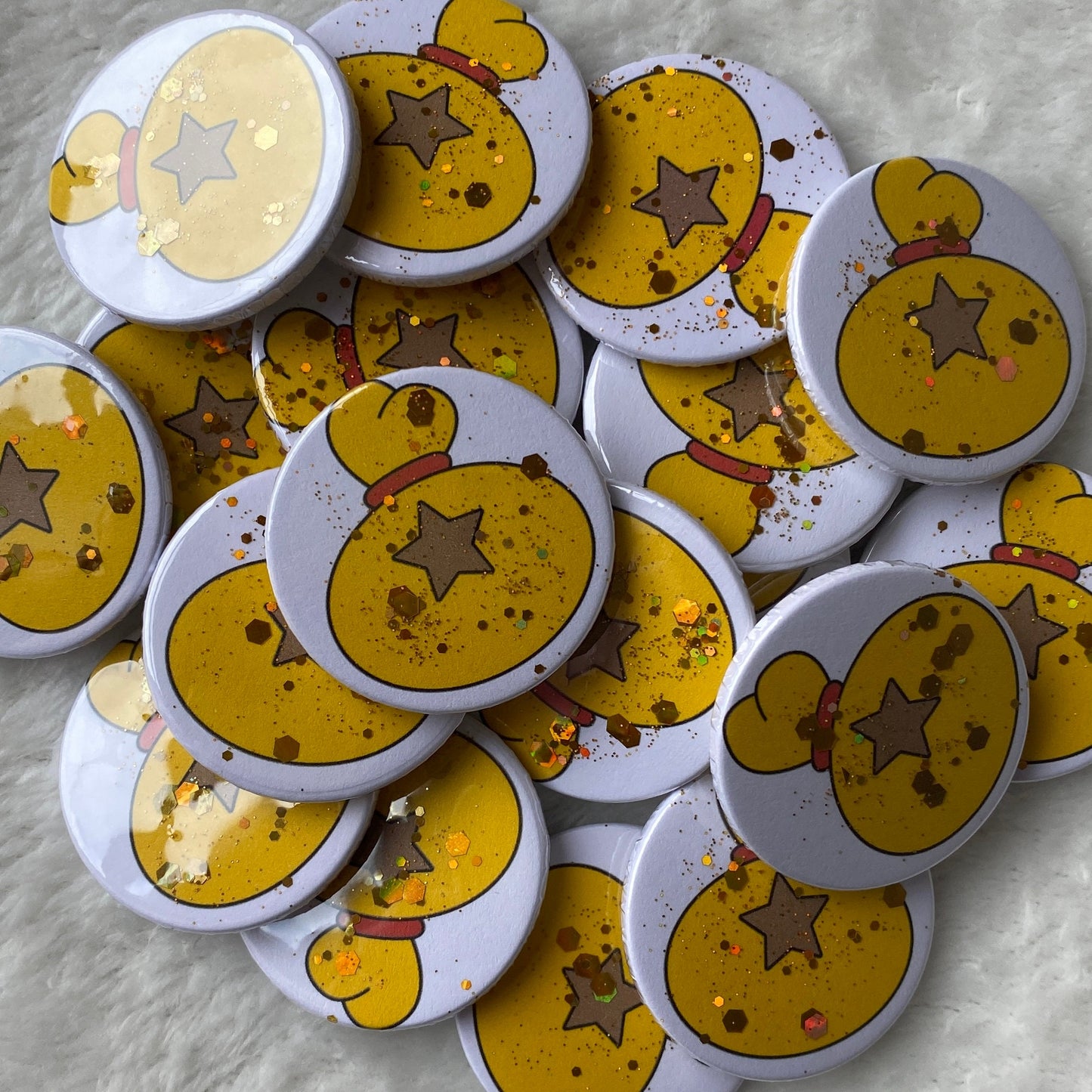 Animal Crossing Bells Glitter Badge 38mm