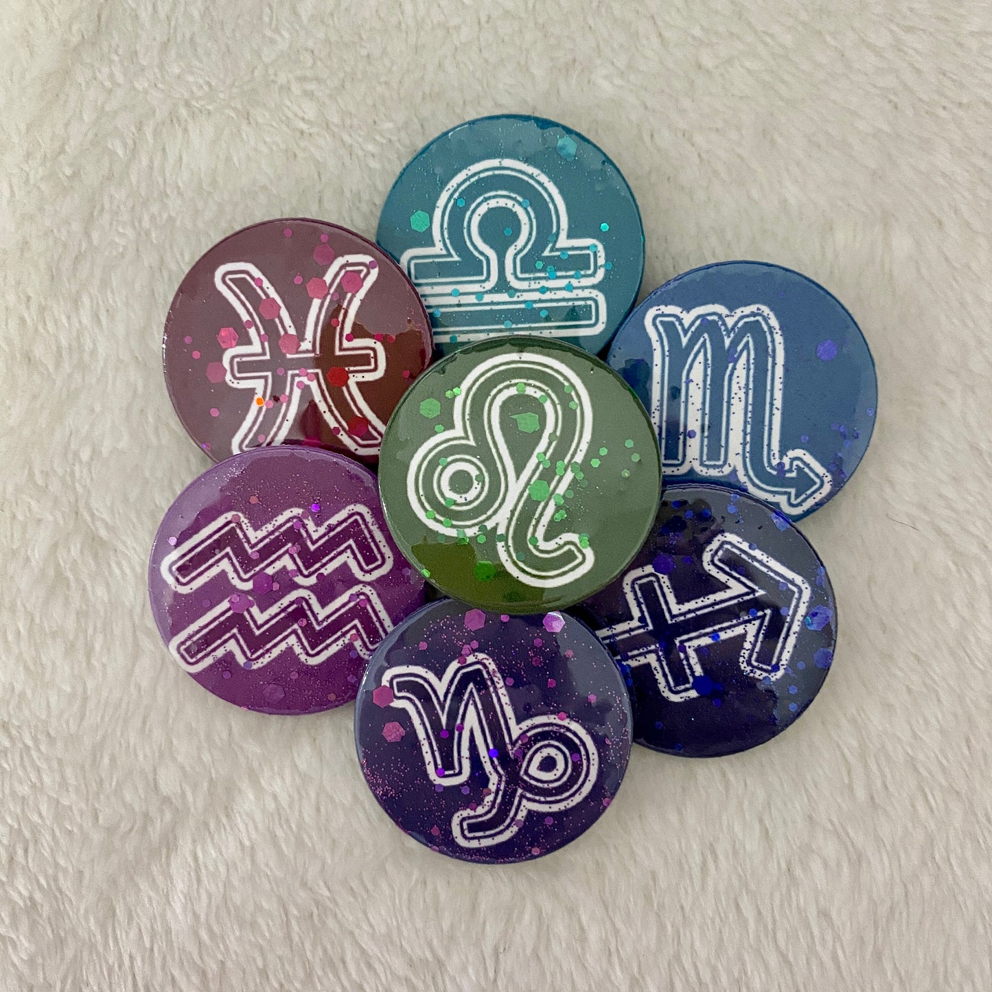 Zodiac Sign Glitter Badges 38mm